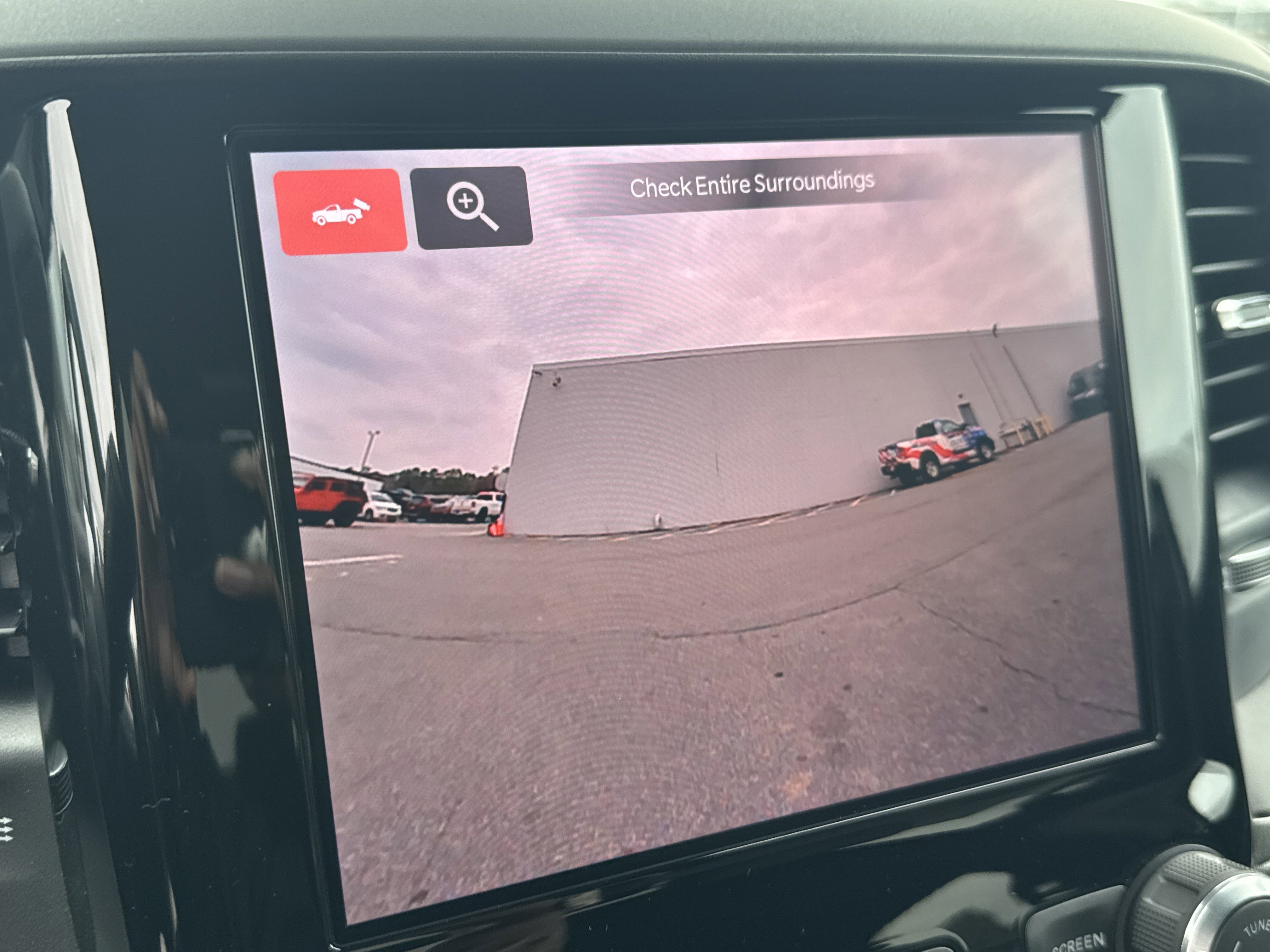 New 2026 RAM 5500 Tradesman w/ Chrome Appearance Group image 40