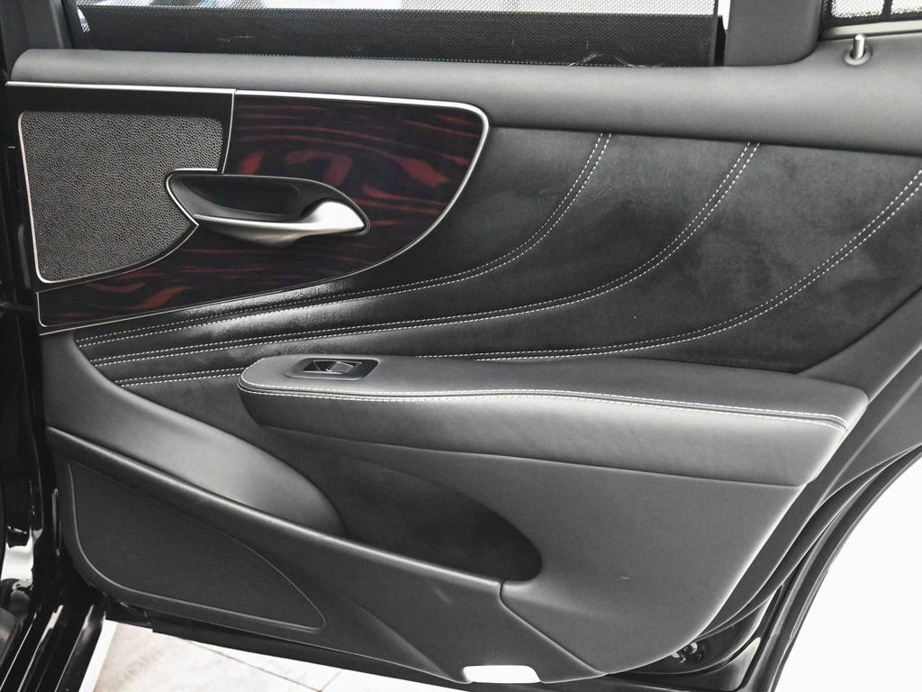 Used 2019 Lexus LS 500 AWD w/ Luxury Package image 9