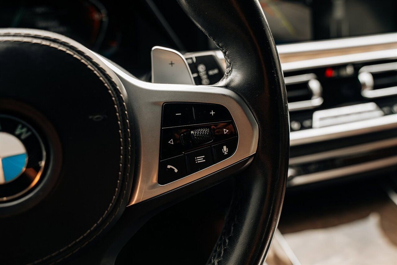 Used 2022 BMW X5 sDrive40i w/ M Sport Package image 29