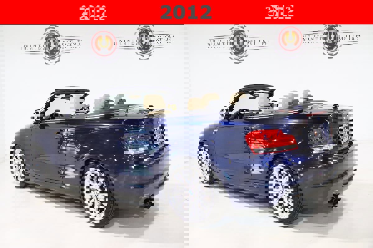 Used 2012 BMW 135i Convertible image 4