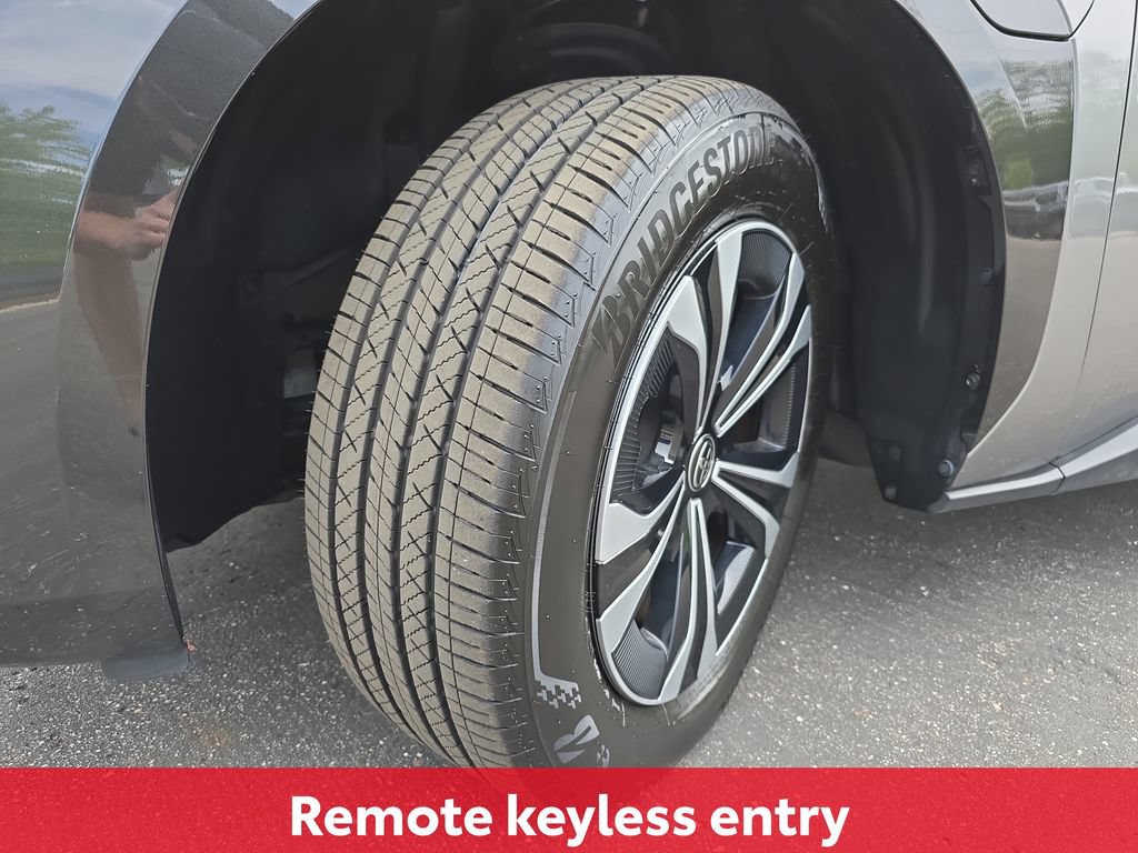 Certified 2023 Toyota bZ4X AWD image 35