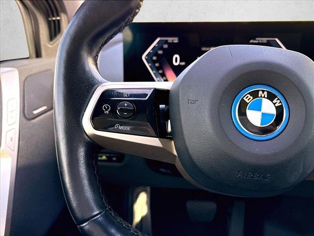 Used 2024 BMW iX xDrive50 w/ Sport Package AWD/4WD image 19