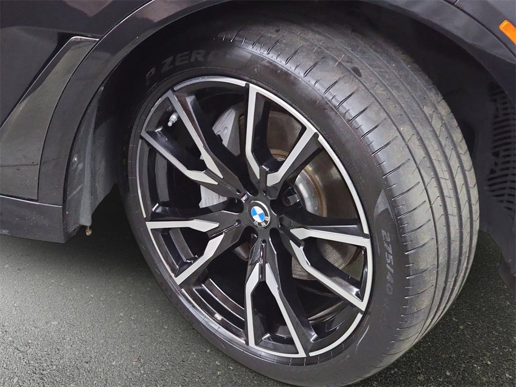 Used 2019 BMW X7 xDrive50i w/ M Sport Package image 35