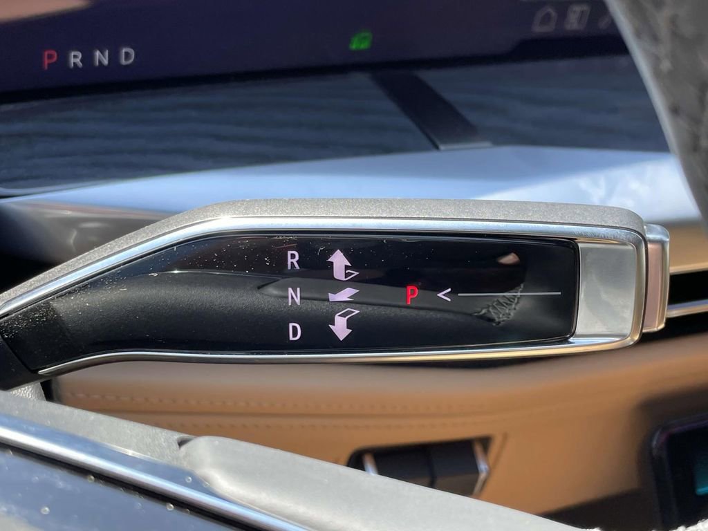 New 2025 Cadillac Escalade IQ Sport 2 w/ LPO, ONYX Package image 29