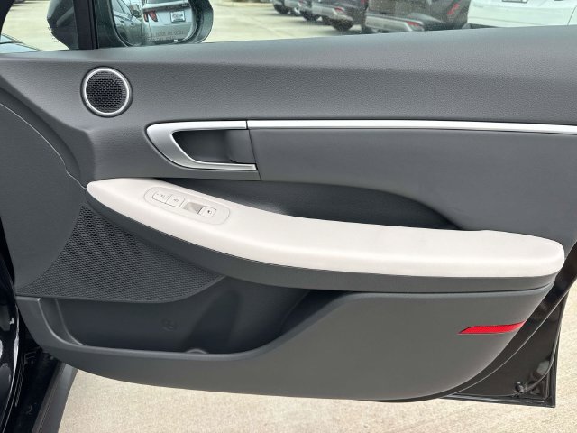 New 2026 Hyundai Sonata Blue FWD image 16