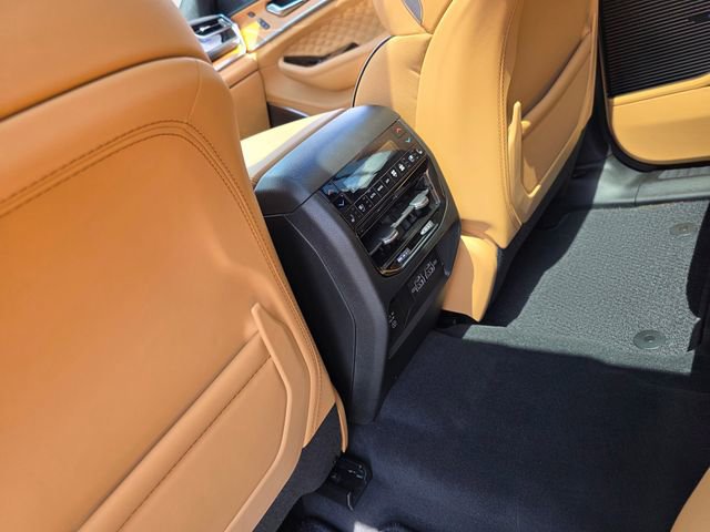 Used 2024 Jeep Grand Cherokee L Summit AWD/4WD image 45