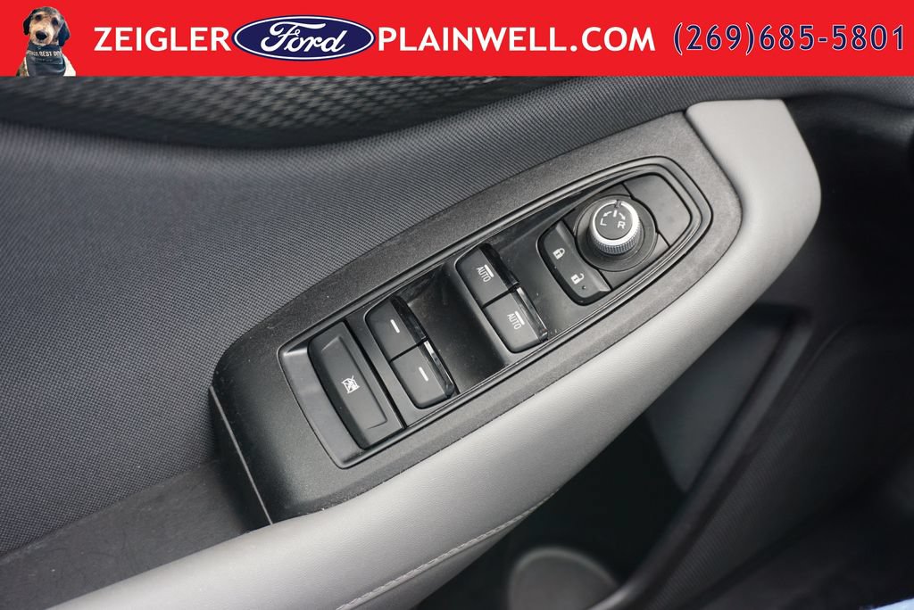 Used 2023 Subaru Outback Premium AWD/4WD image 28