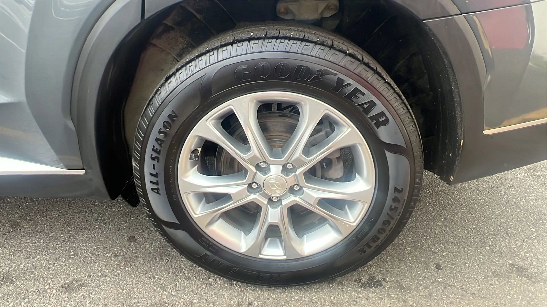 Used 2022 Hyundai Palisade SE image 11