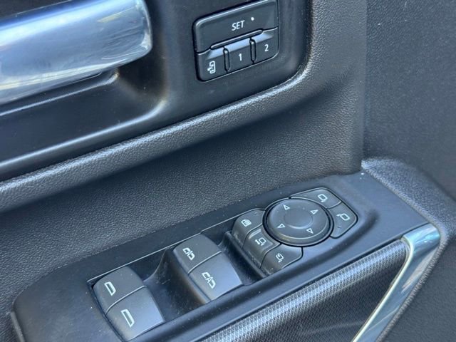 Used 2022 GMC Sierra 2500 AT4 w/ Gooseneck/5TH Wheel Package image 17