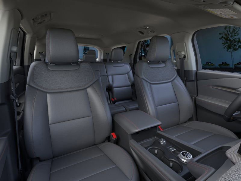 New 2026 Ford Explorer Active w/ Active Comfort Package image 10