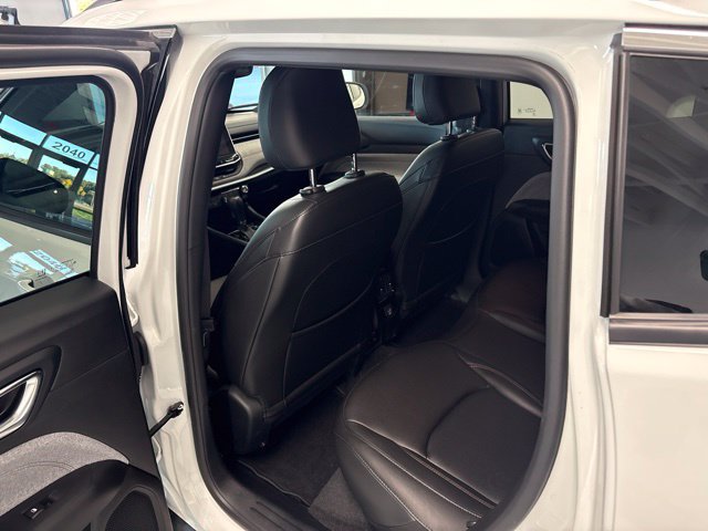 Used 2024 Jeep Compass Latitude AWD/4WD image 18
