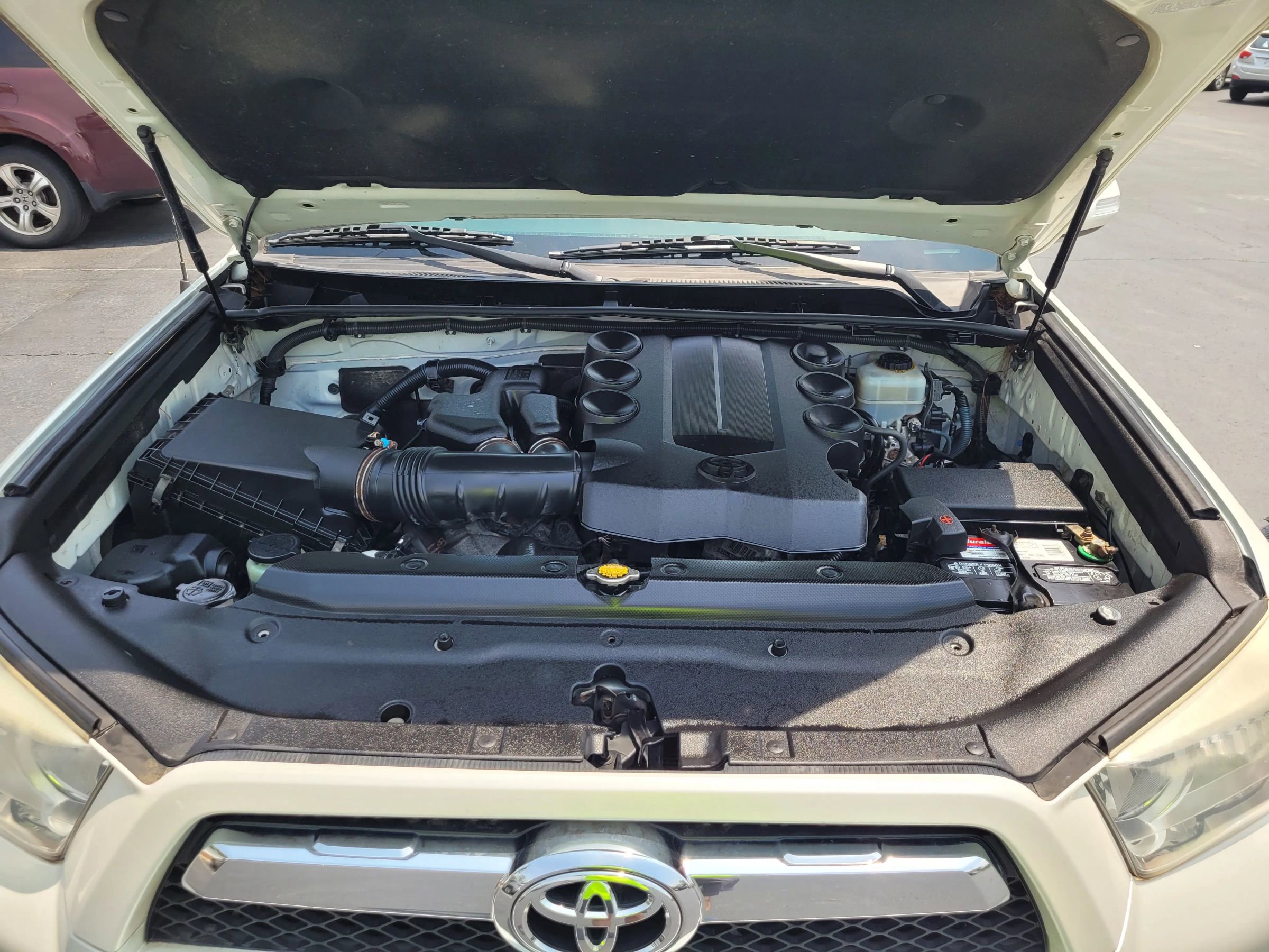 Used 2013 Toyota 4Runner Limited image 13