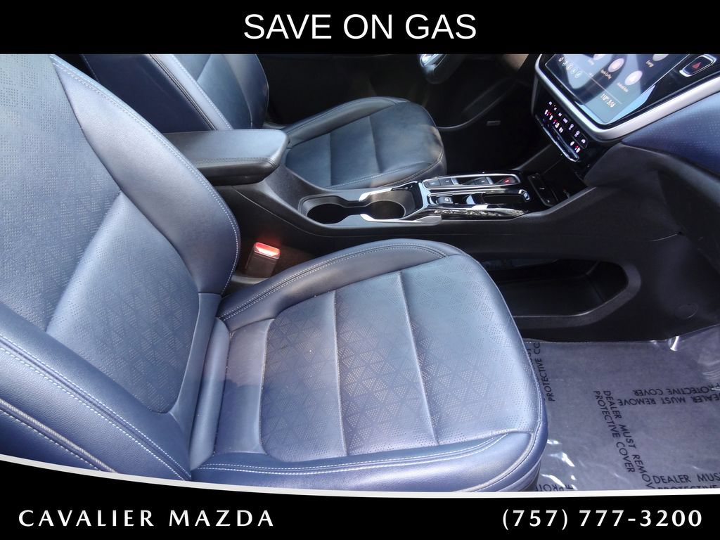Used 2022 Chevrolet Bolt EUV Premier FWD image 17