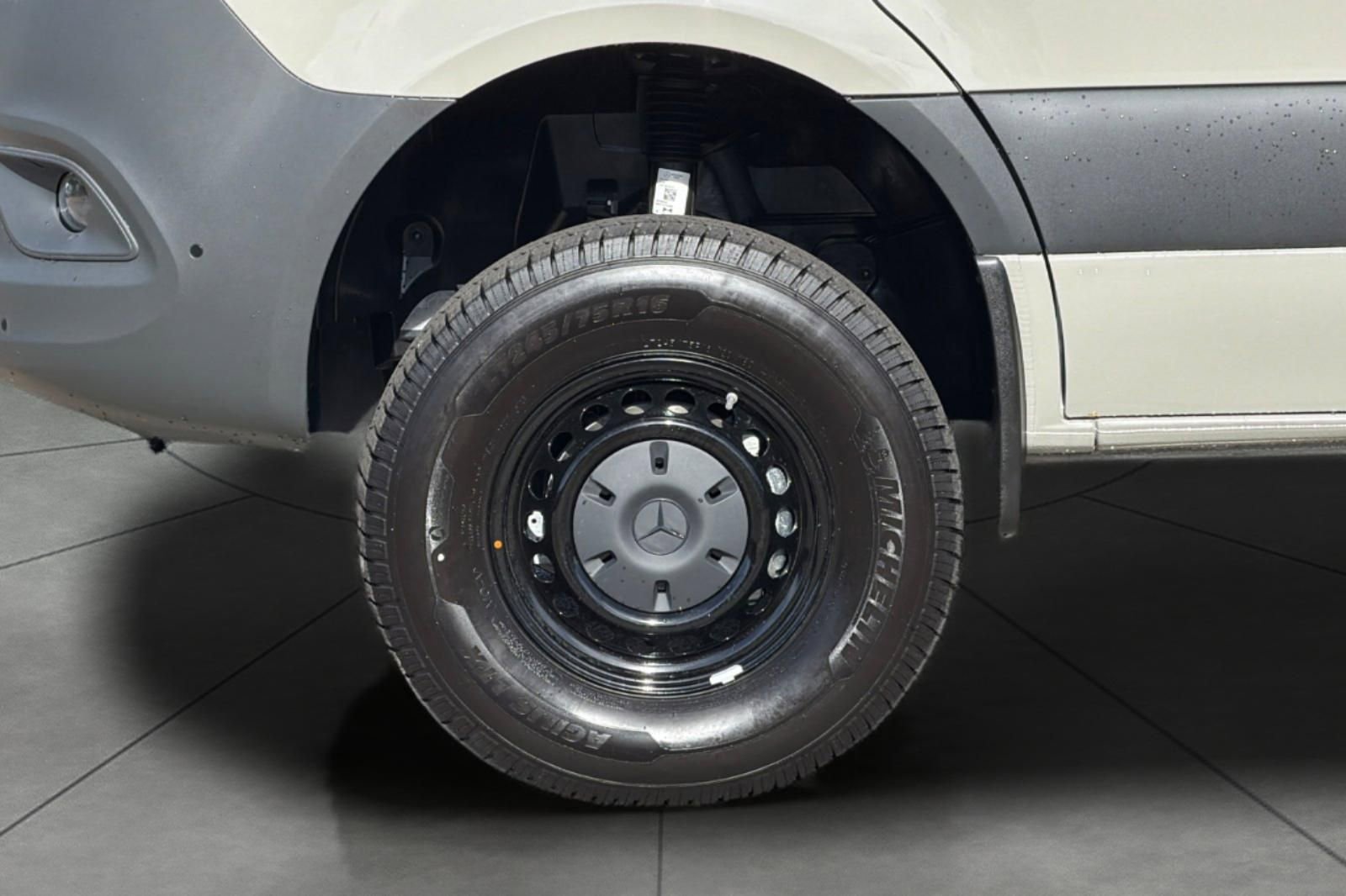 New 2026 Mercedes-Benz Sprinter 144 Cargo image 3