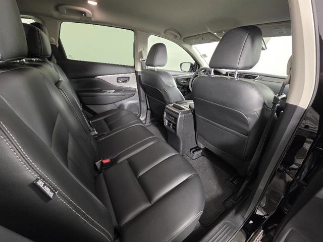 Used 2024 Nissan Murano SV w/ SV Midnight Edition Package image 18