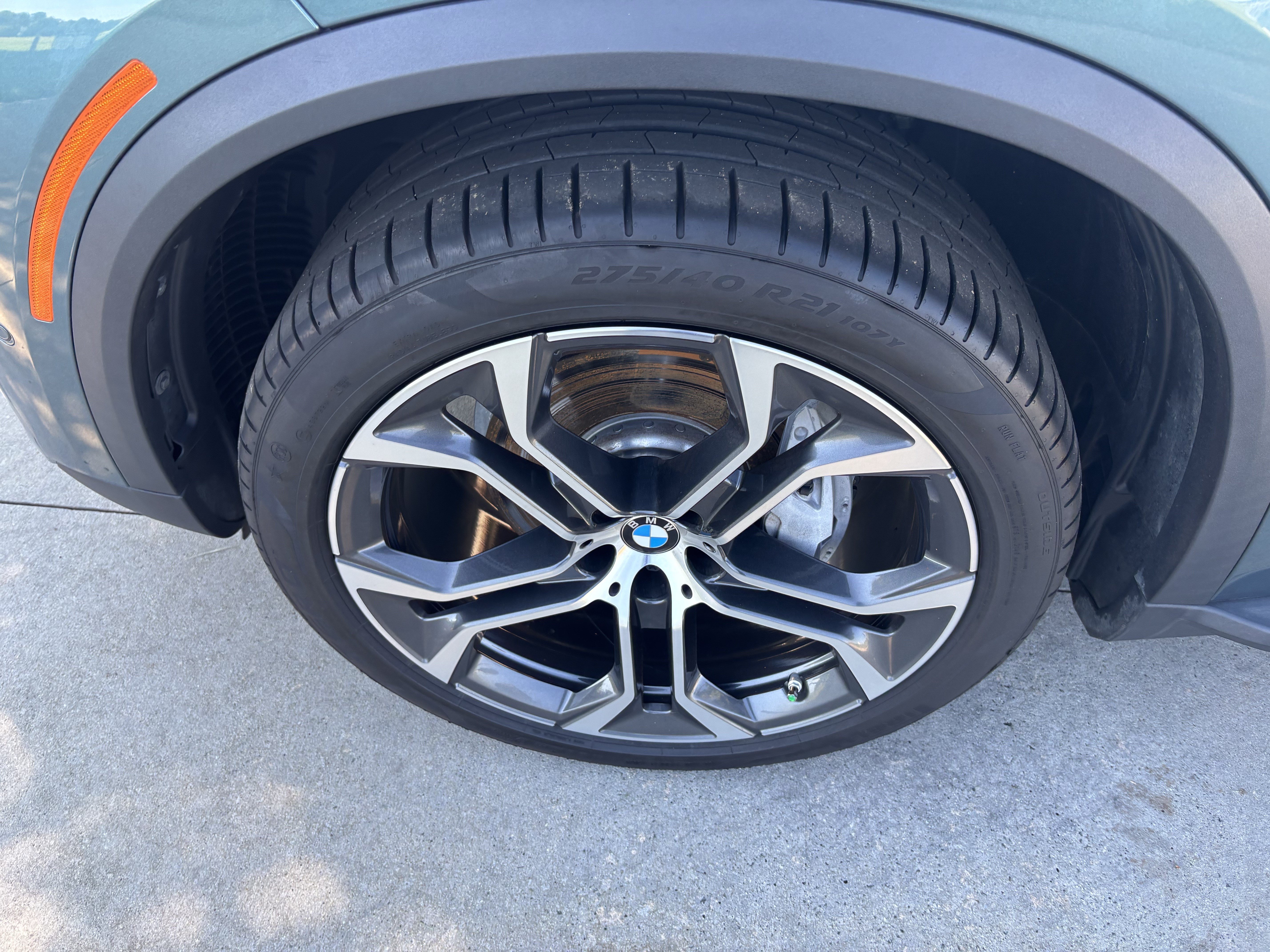 Certified 2025 BMW X5 sDrive40i w/ Premium Package RWD image 13