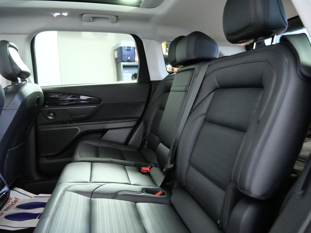 New 2026 Lincoln Nautilus Reserve AWD/4WD image 15