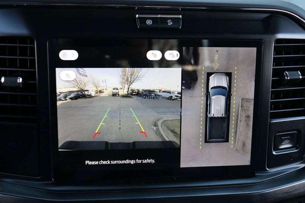 New 2026 Ford F350 Lariat w/ Black Appearance Package image 15