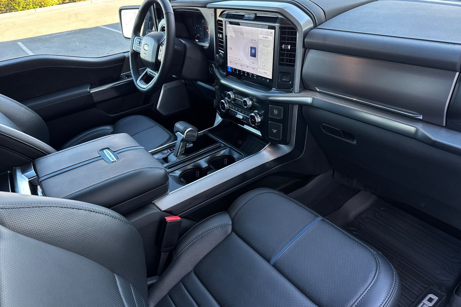 New 2025 Ford F150 Platinum w/ Equipment Group 702A High image 17