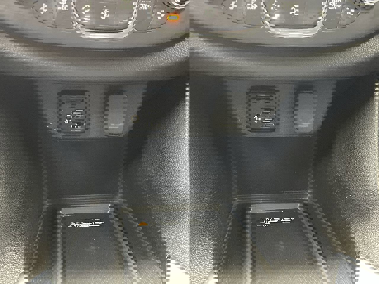 Certified 2023 Chevrolet Traverse LT w/ LT Premium Package image 26