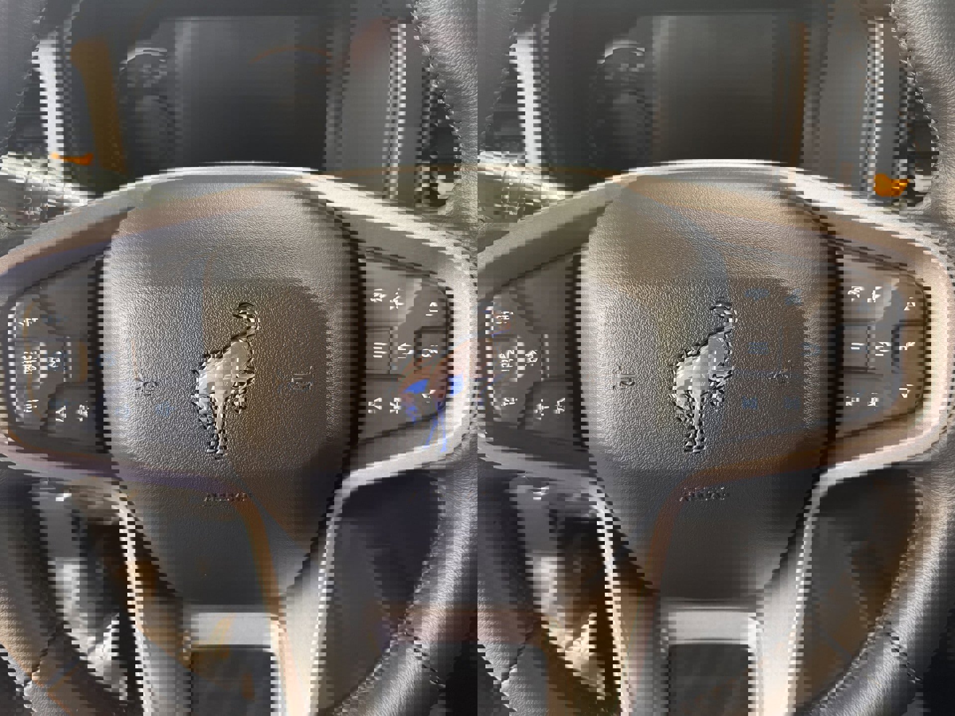 Used 2024 Ford Bronco Badlands image 21