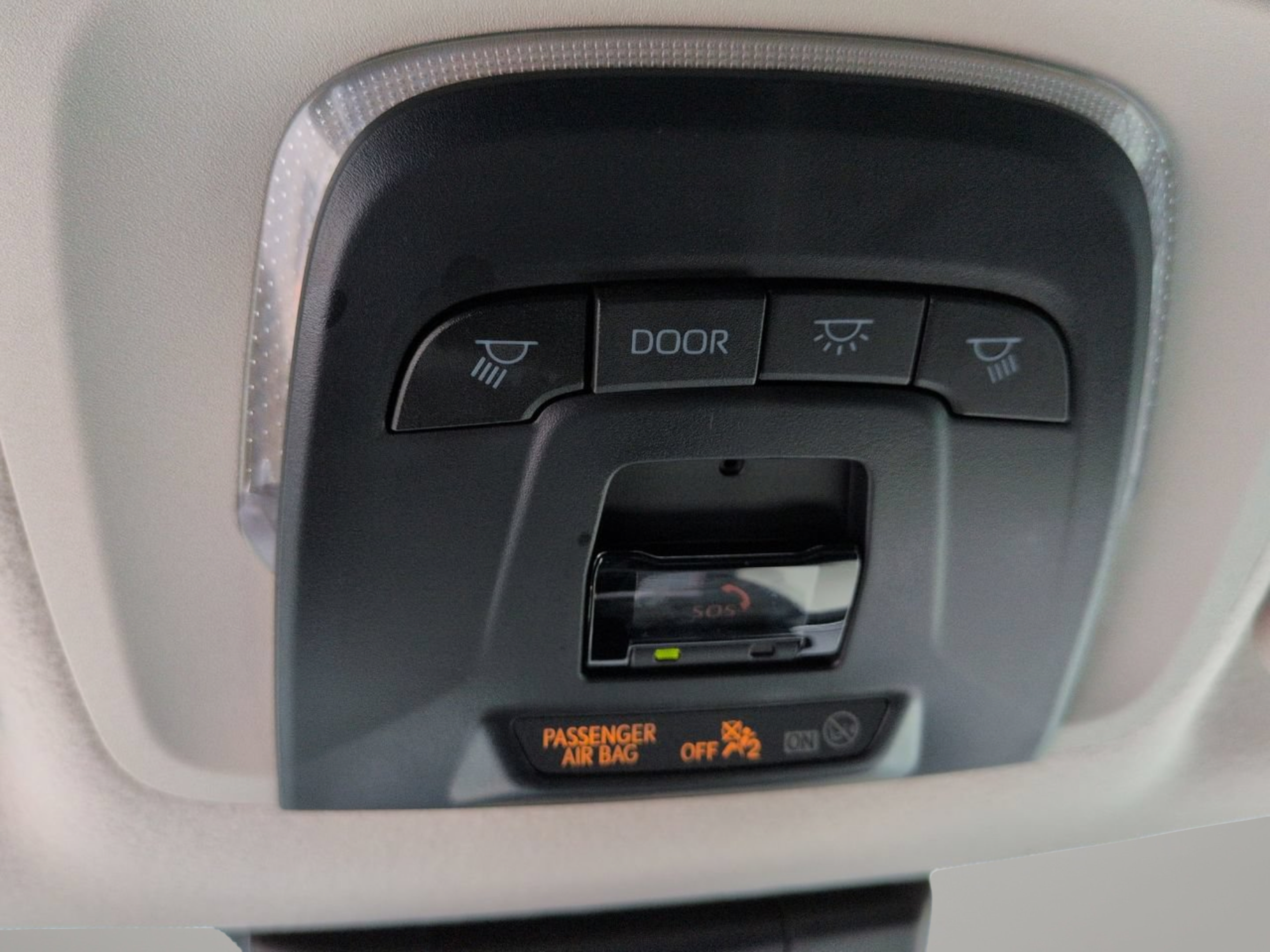 Used 2025 Toyota Corolla LE FWD image 21