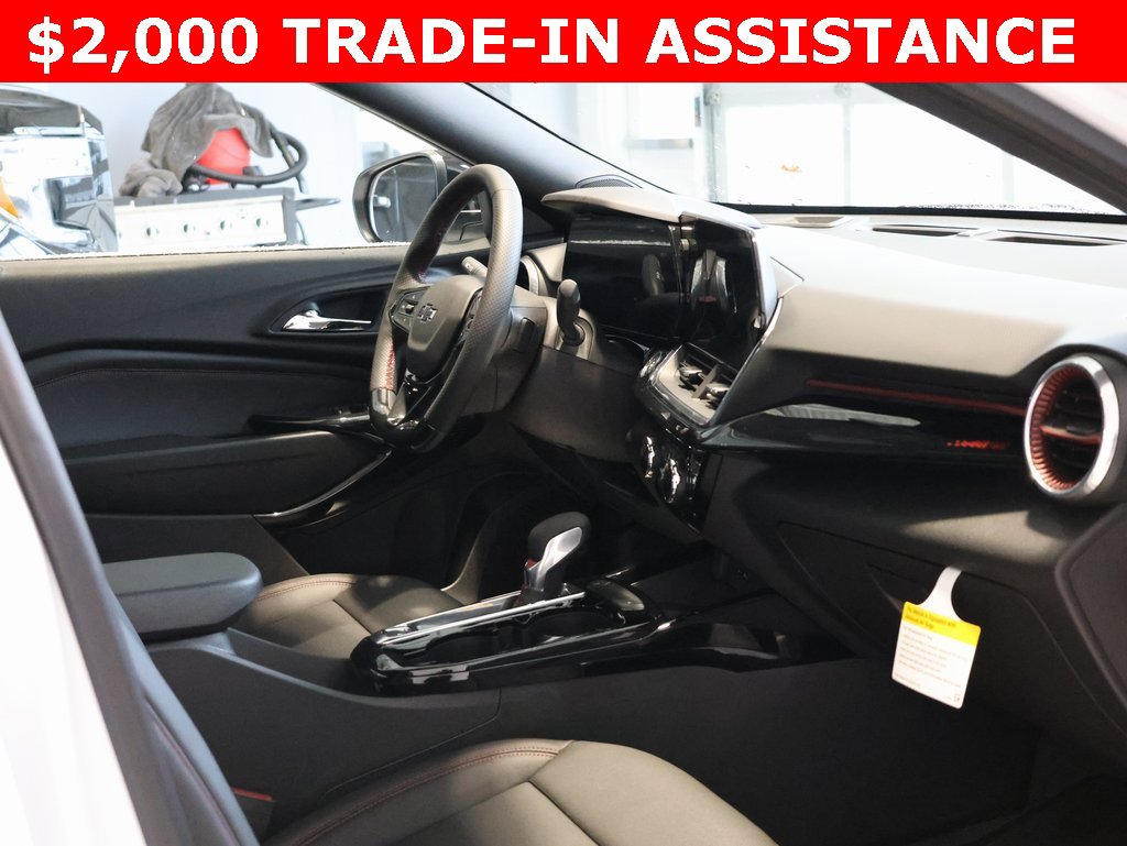 New 2026 Chevrolet Trax RS w/ Sunroof Package image 32