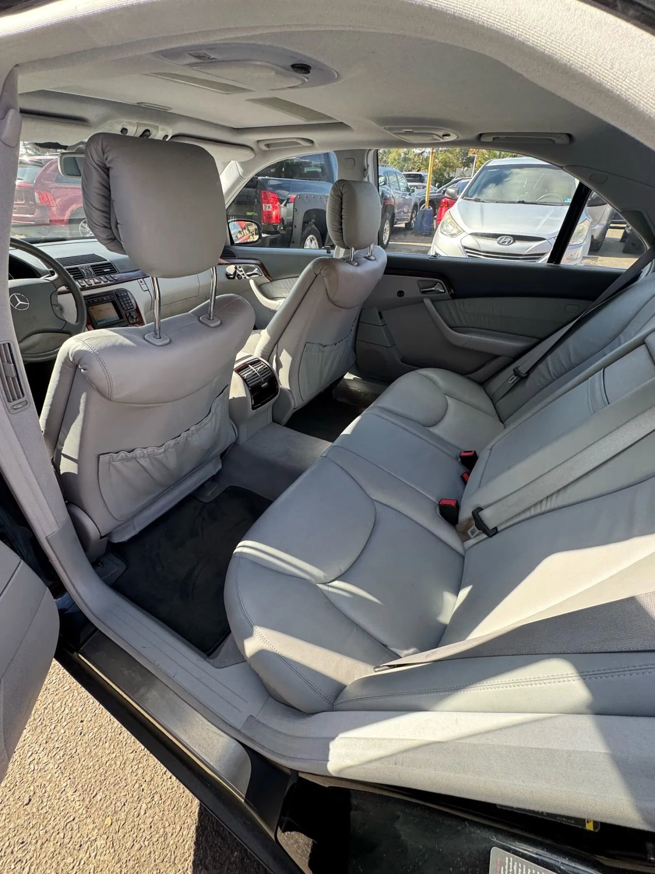 Used 2001 Mercedes-Benz S 500 image 10