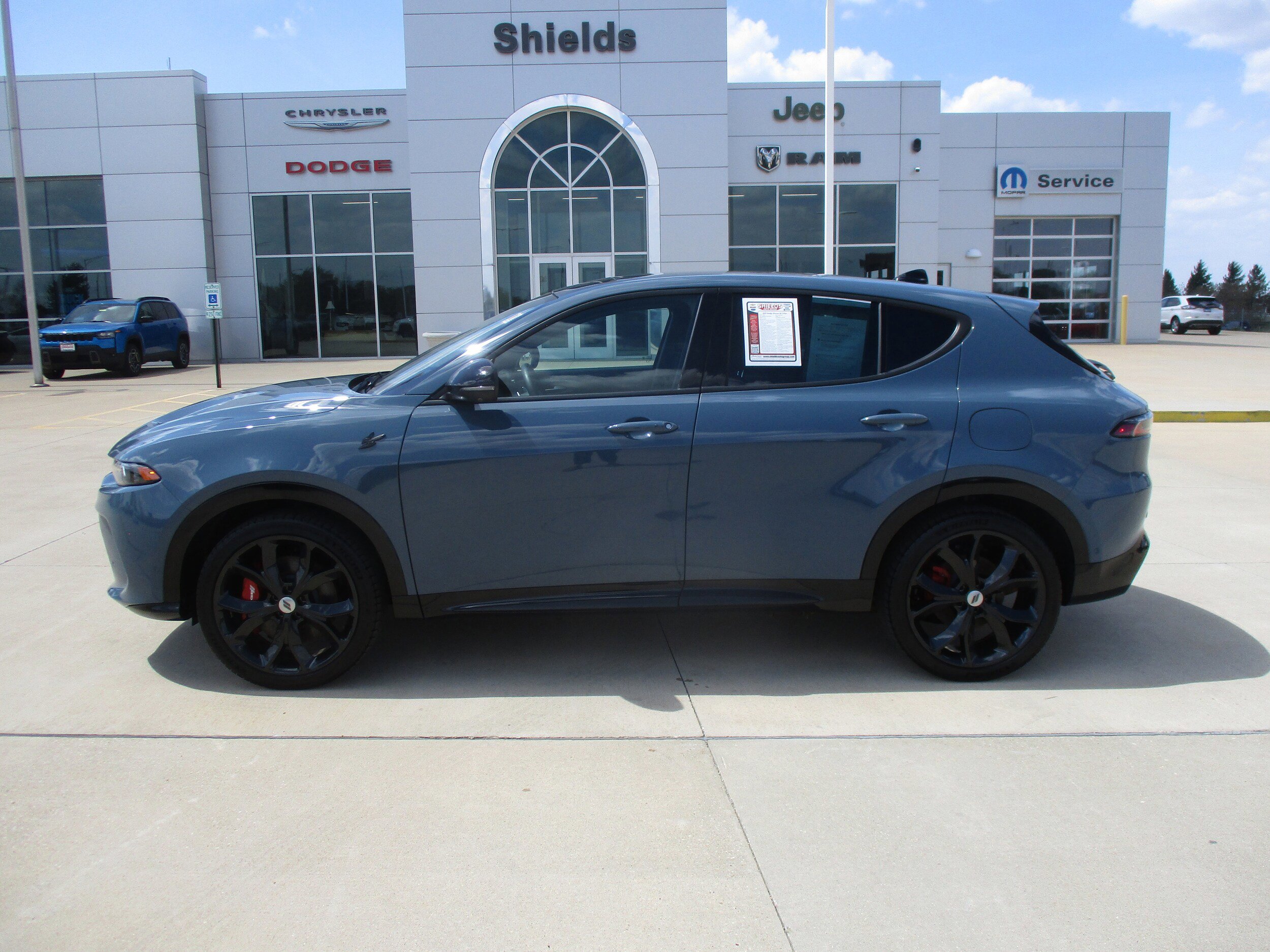 Used 2025 Dodge Hornet R/T w/ R/T Plus Package AWD/4WD image 3