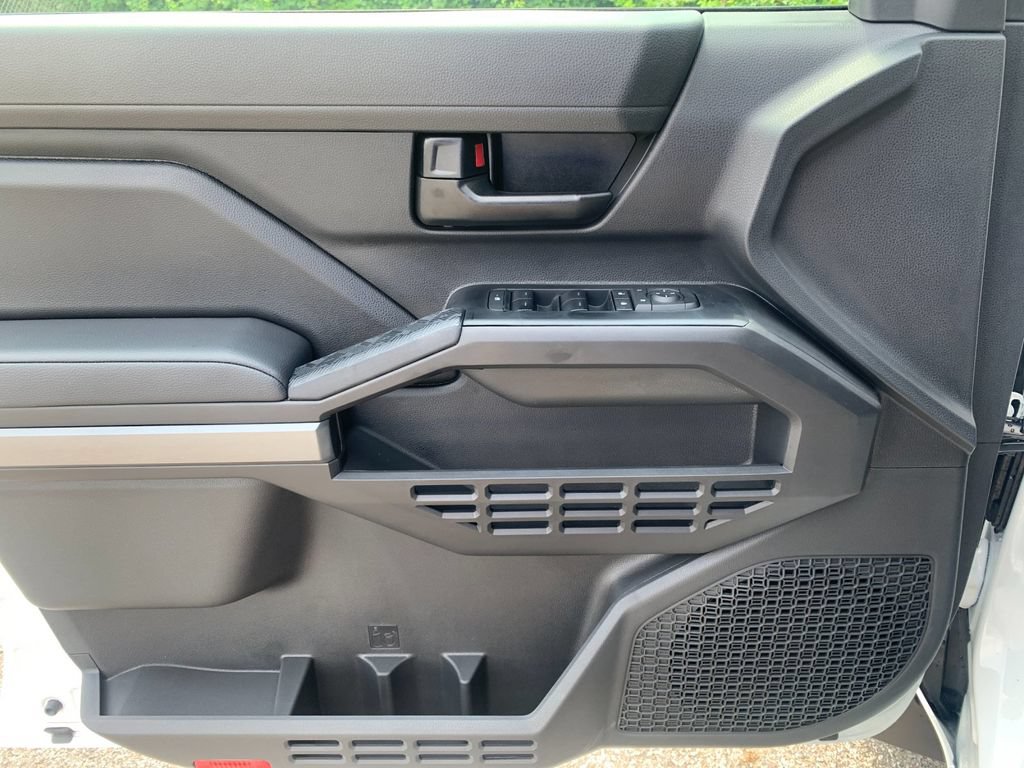 New 2026 Toyota Tacoma SR5 AWD/4WD image 11