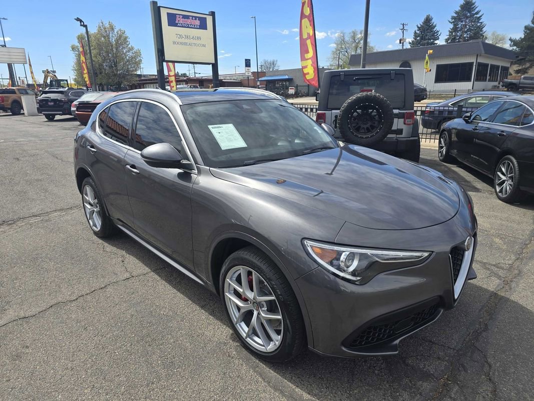 Used 2021 Alfa Romeo Stelvio Ti w/ Active Assist 2 Package TI image 6