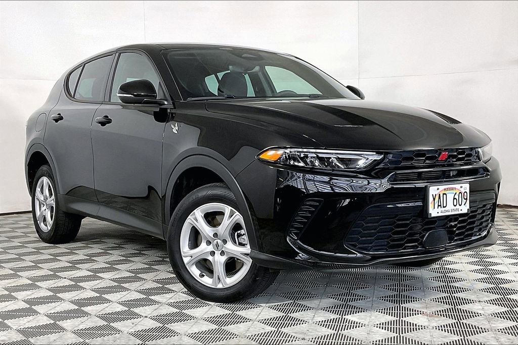 Used 2024 Dodge Hornet GT image 12
