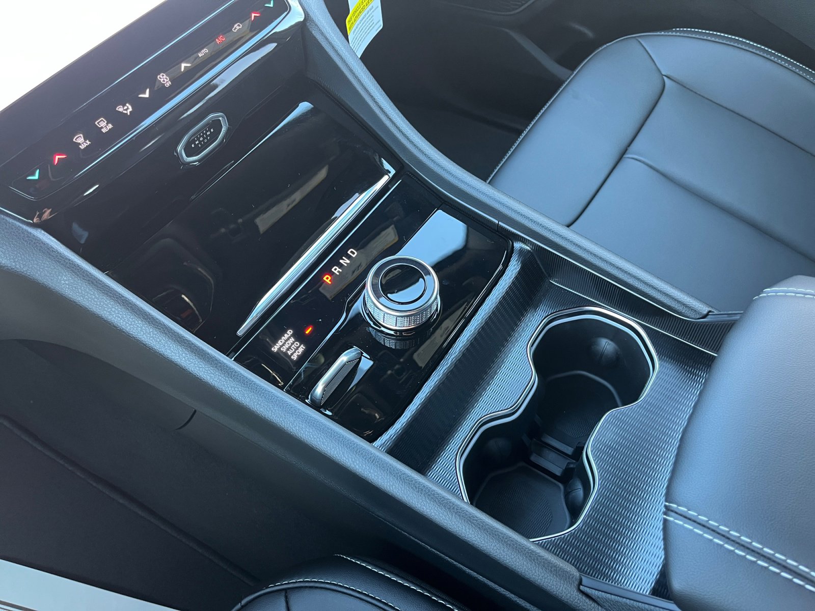 New 2026 Jeep Grand Cherokee Limited image 25