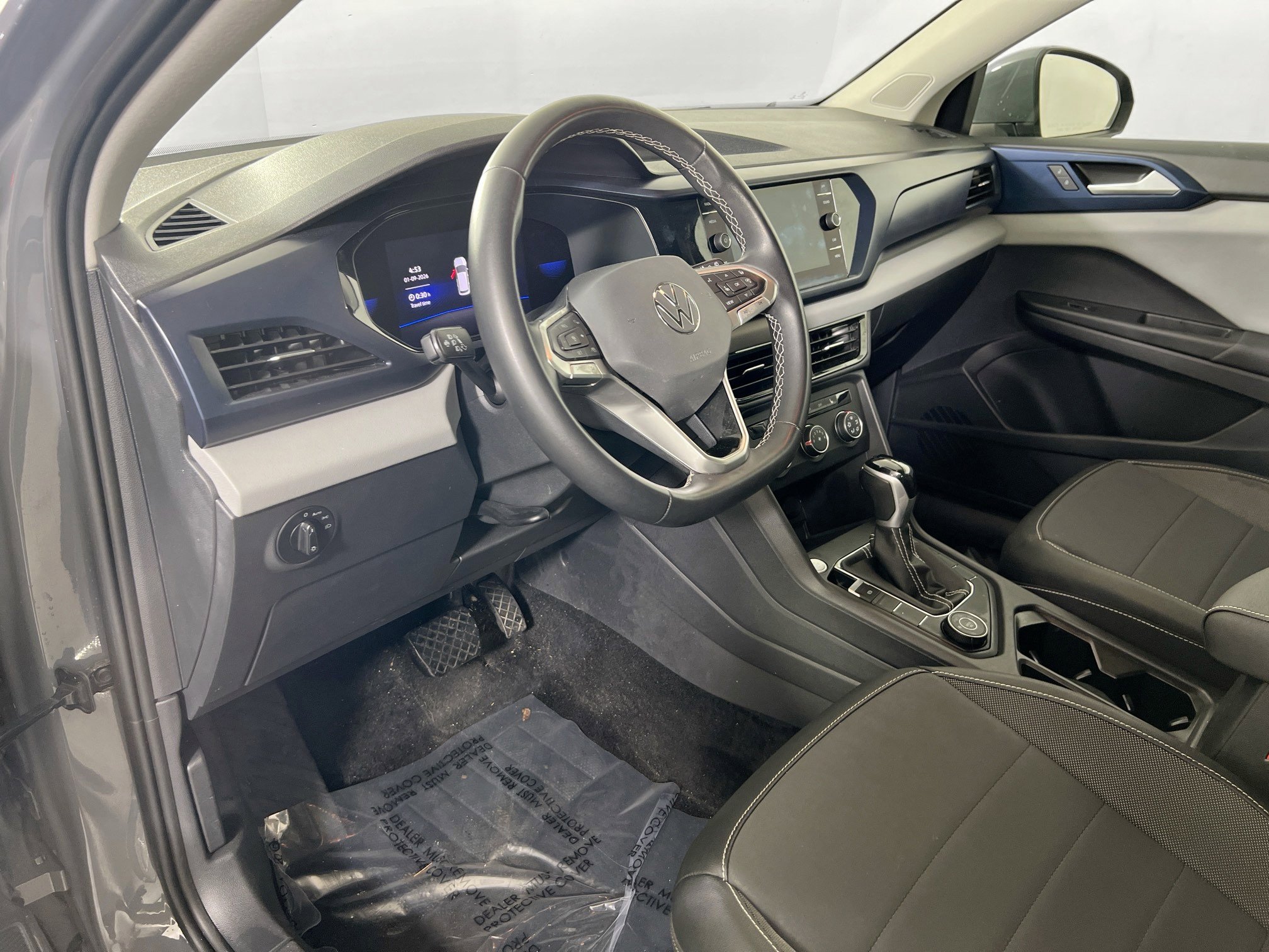 Used 2022 Volkswagen Taos SE AWD/4WD image 9
