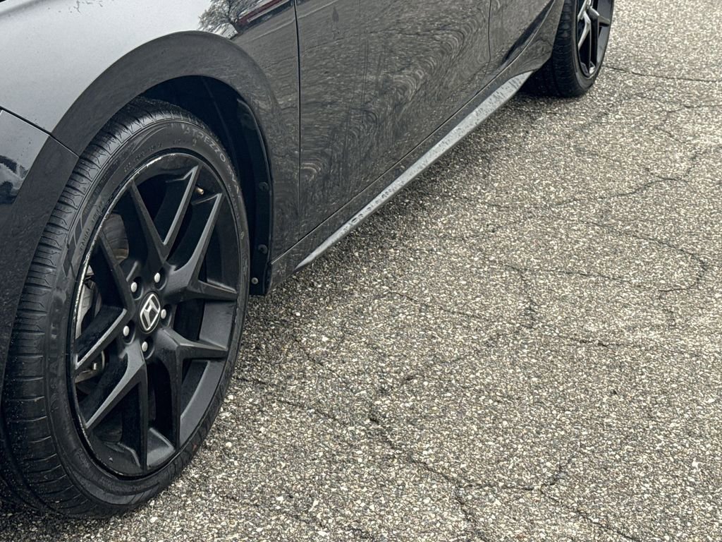 Used 2024 Honda Civic Sport image 18