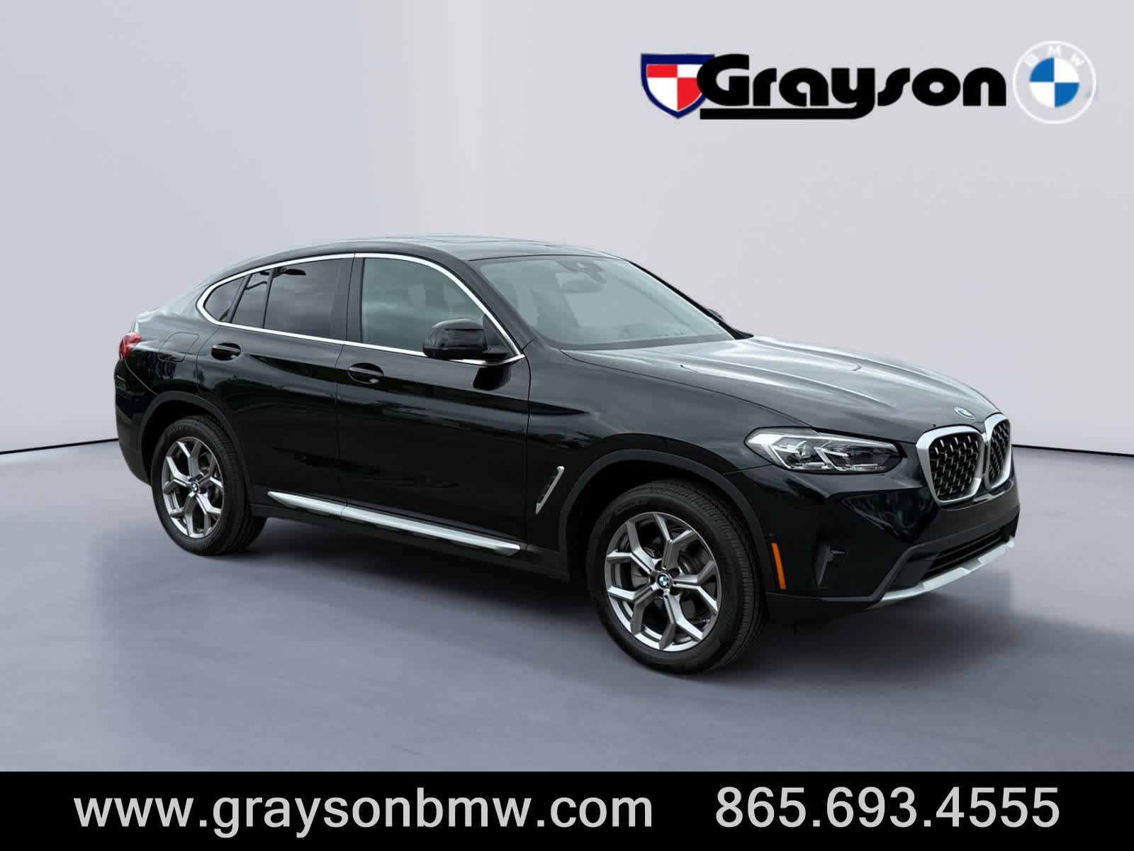 Used 2025 BMW X4 xDrive30i AWD/4WD image 1