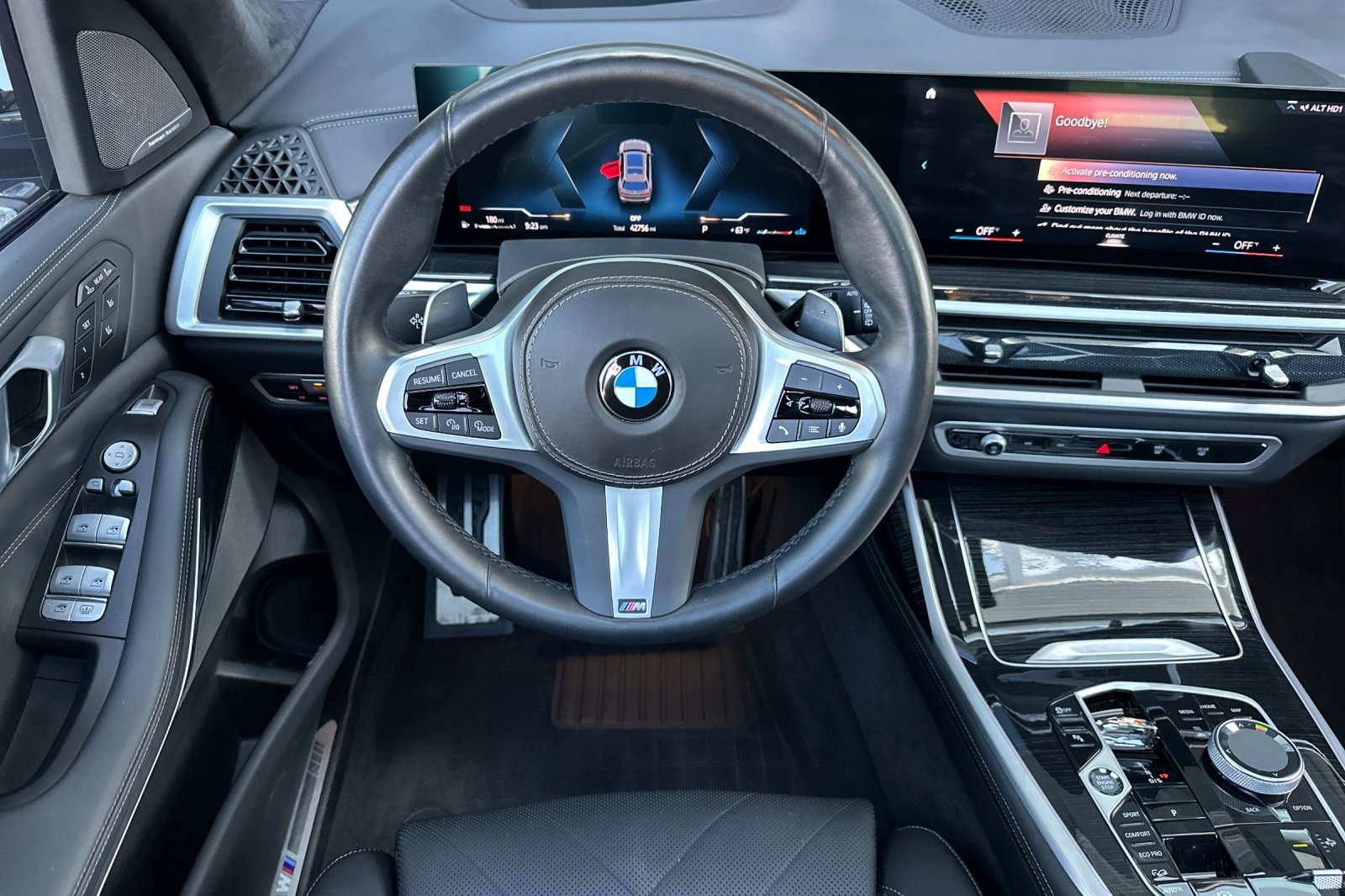 Used 2023 BMW X7 xDrive40i w/ Executive Package AWD/4WD image 13