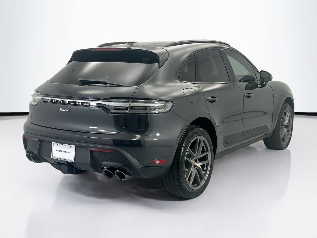 Used 2026 Porsche Macan AWD/4WD image 7