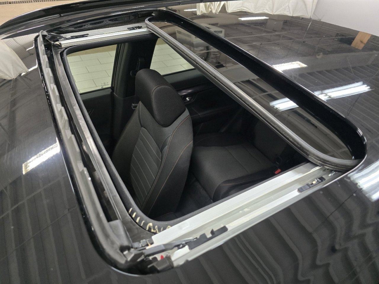 Used 2024 Honda CR-V Sport image 3