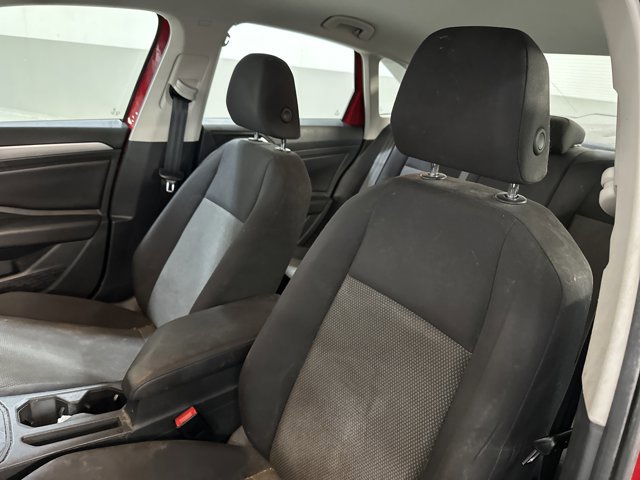 Used 2019 Volkswagen Jetta S w/ Driver Assistance Package image 5