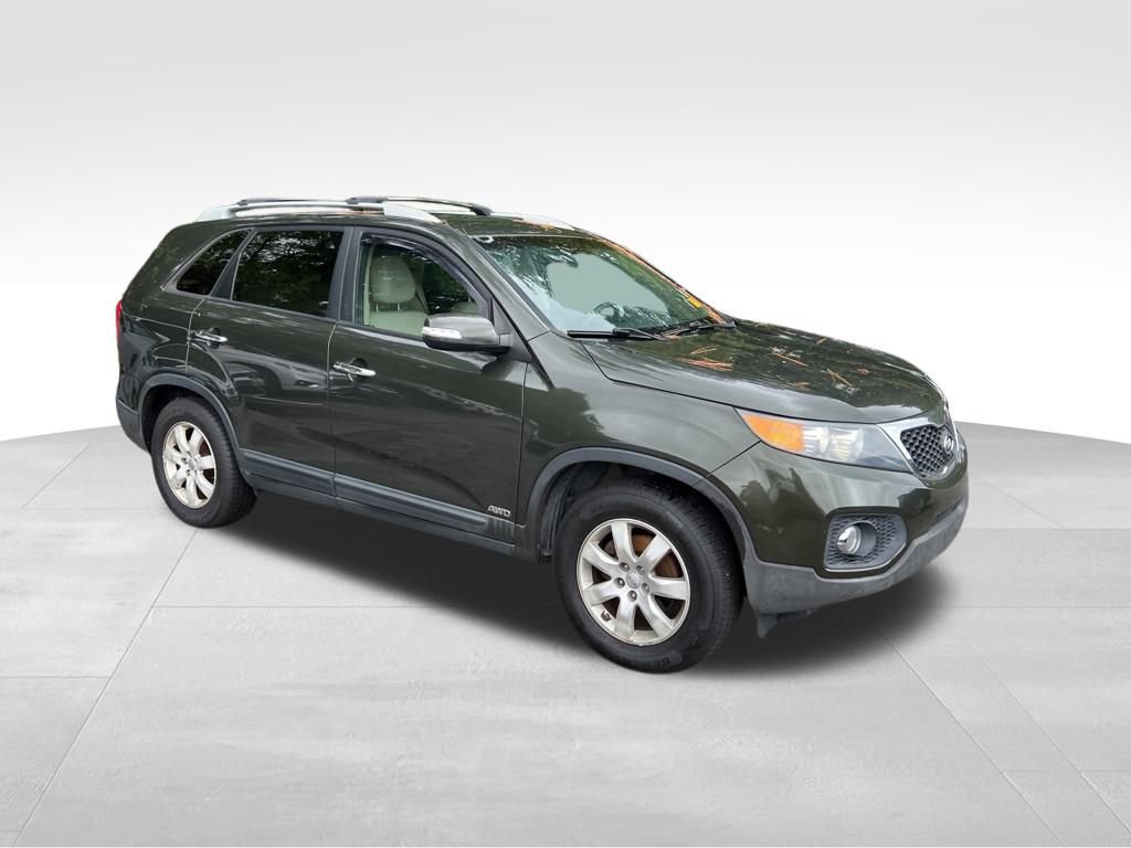 Used 2013 Kia Sorento LX w/ Convenience Pkg image 9