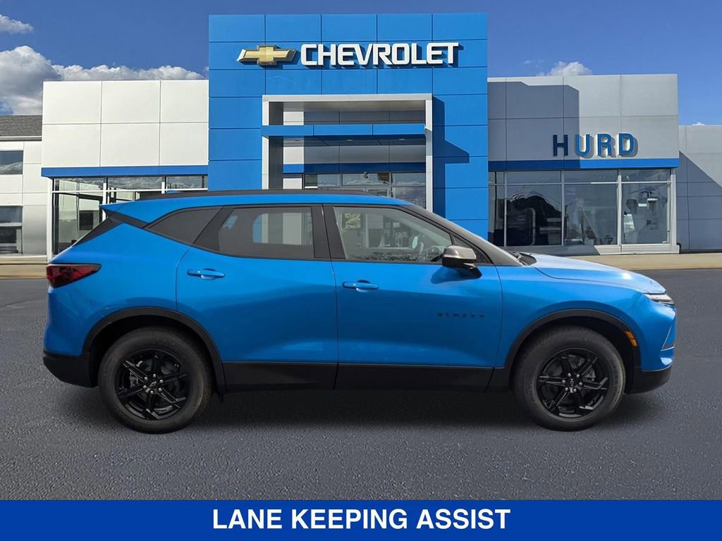 New 2026 Chevrolet Blazer LT w/ Midnight/Sport Edition image 3