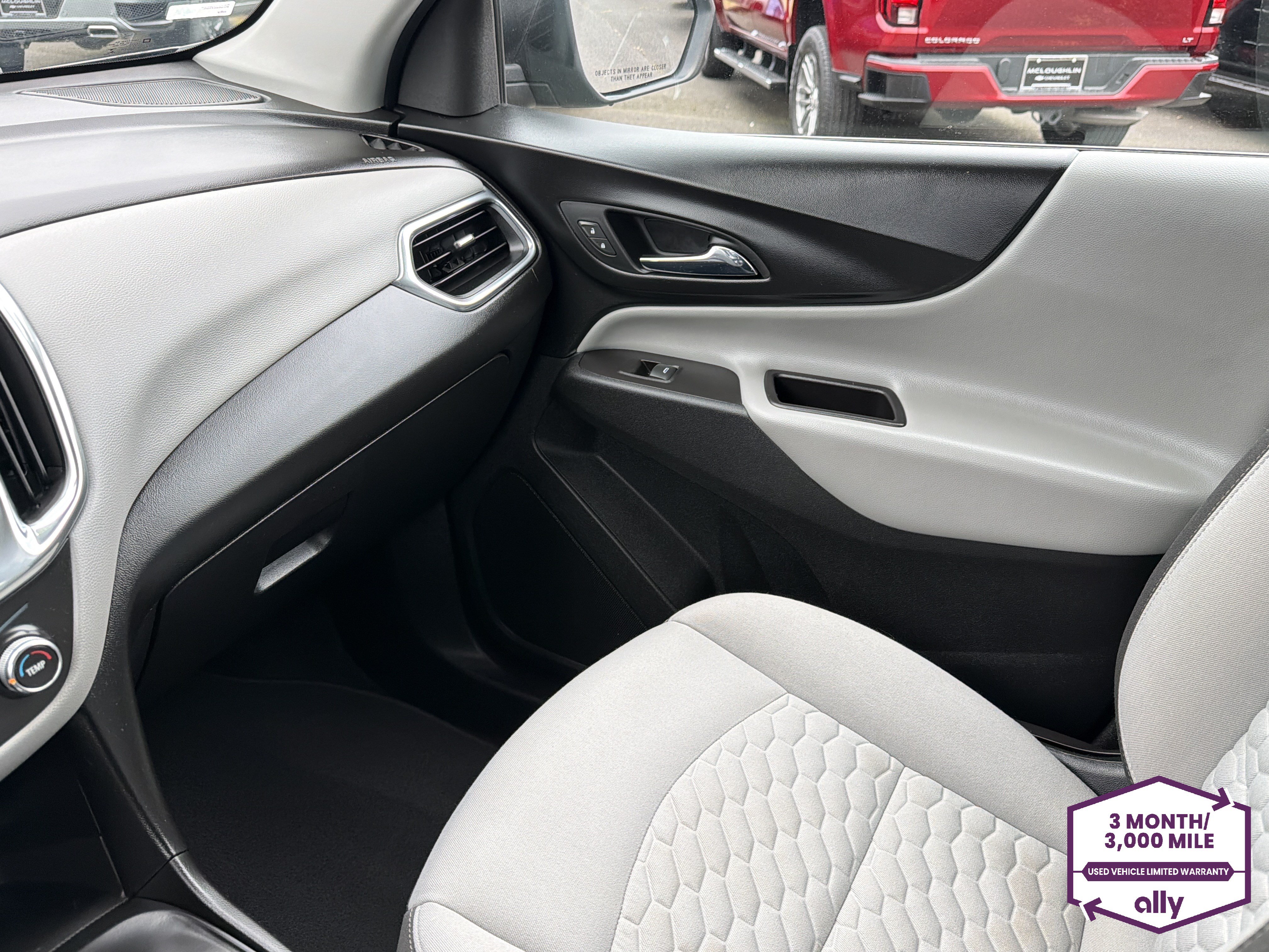 Used 2019 Chevrolet Equinox LS w/ LS Convenience Package FWD image 26