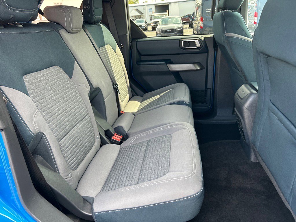 Used 2023 Ford Bronco Outer Banks image 19