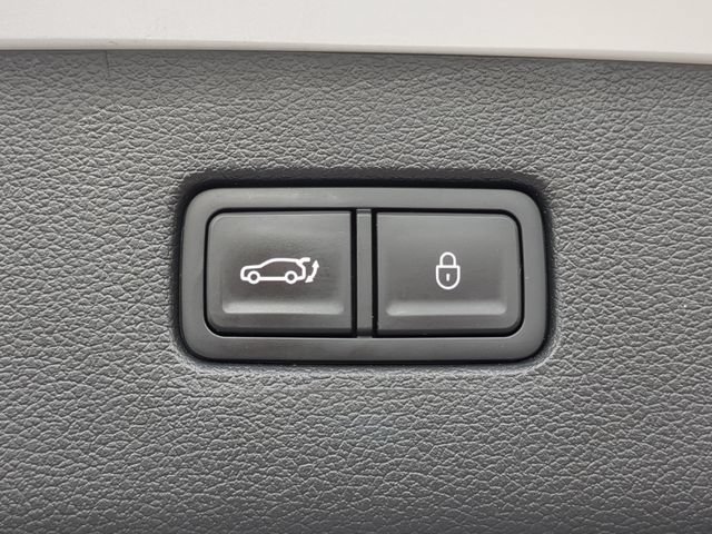 Used 2025 Genesis GV80 2.5T Standard AWD/4WD image 13