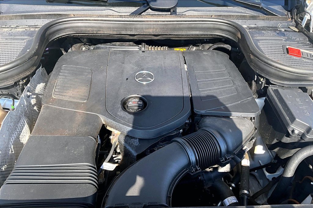 Used 2024 Mercedes-Benz GLE 350 4MATIC image 9