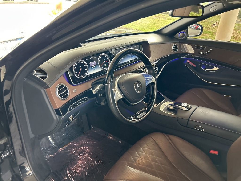 Used 2017 Mercedes-Benz Maybach S 550 4MATIC image 6