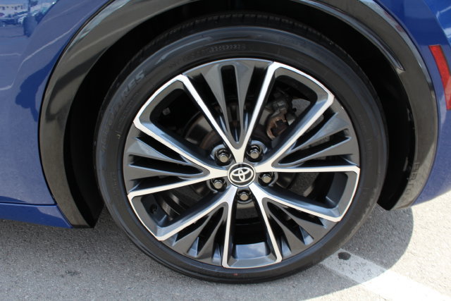 Certified 2023 Toyota Prius XLE FWD image 10