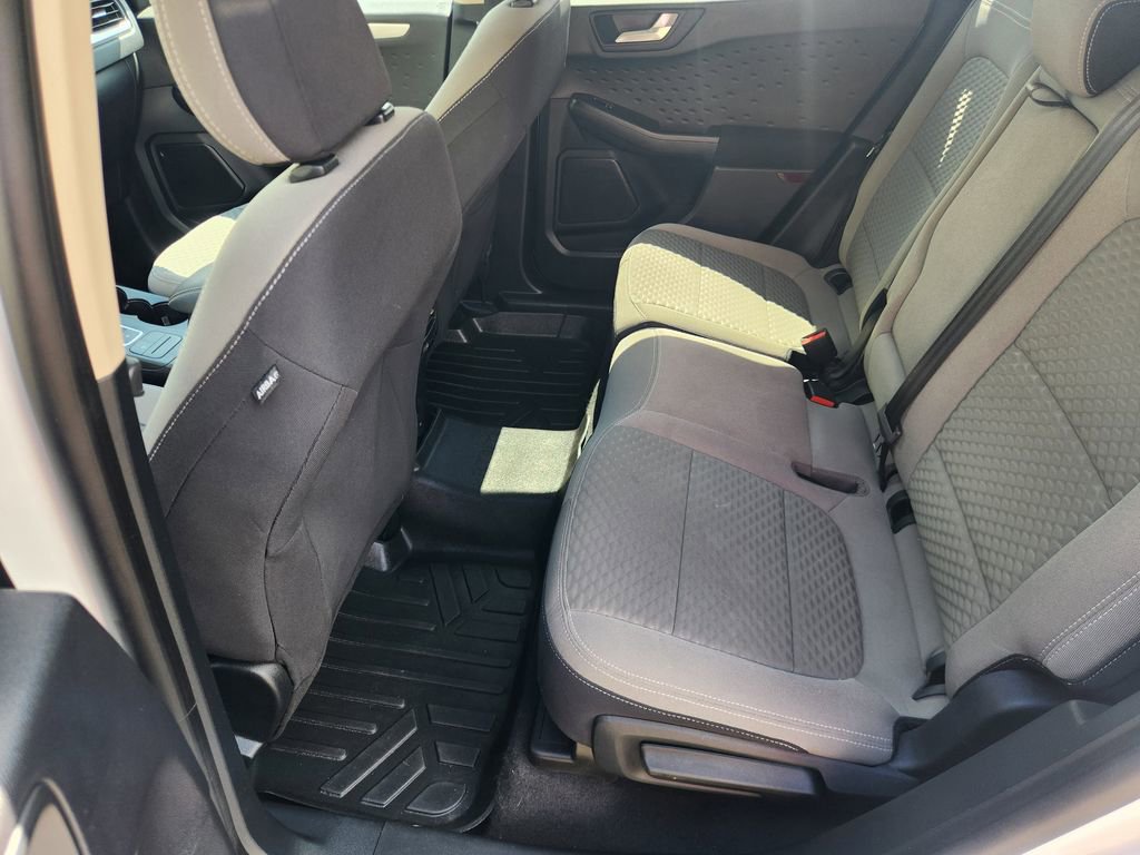 Used 2020 Ford Escape SE Sport image 10