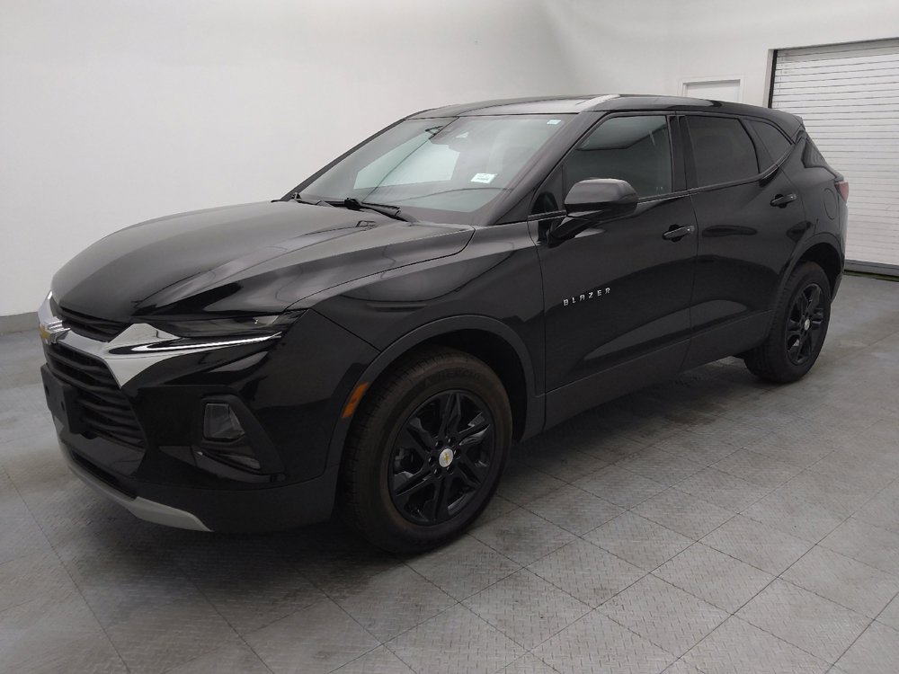 Used 2022 Chevrolet Blazer LT image 2